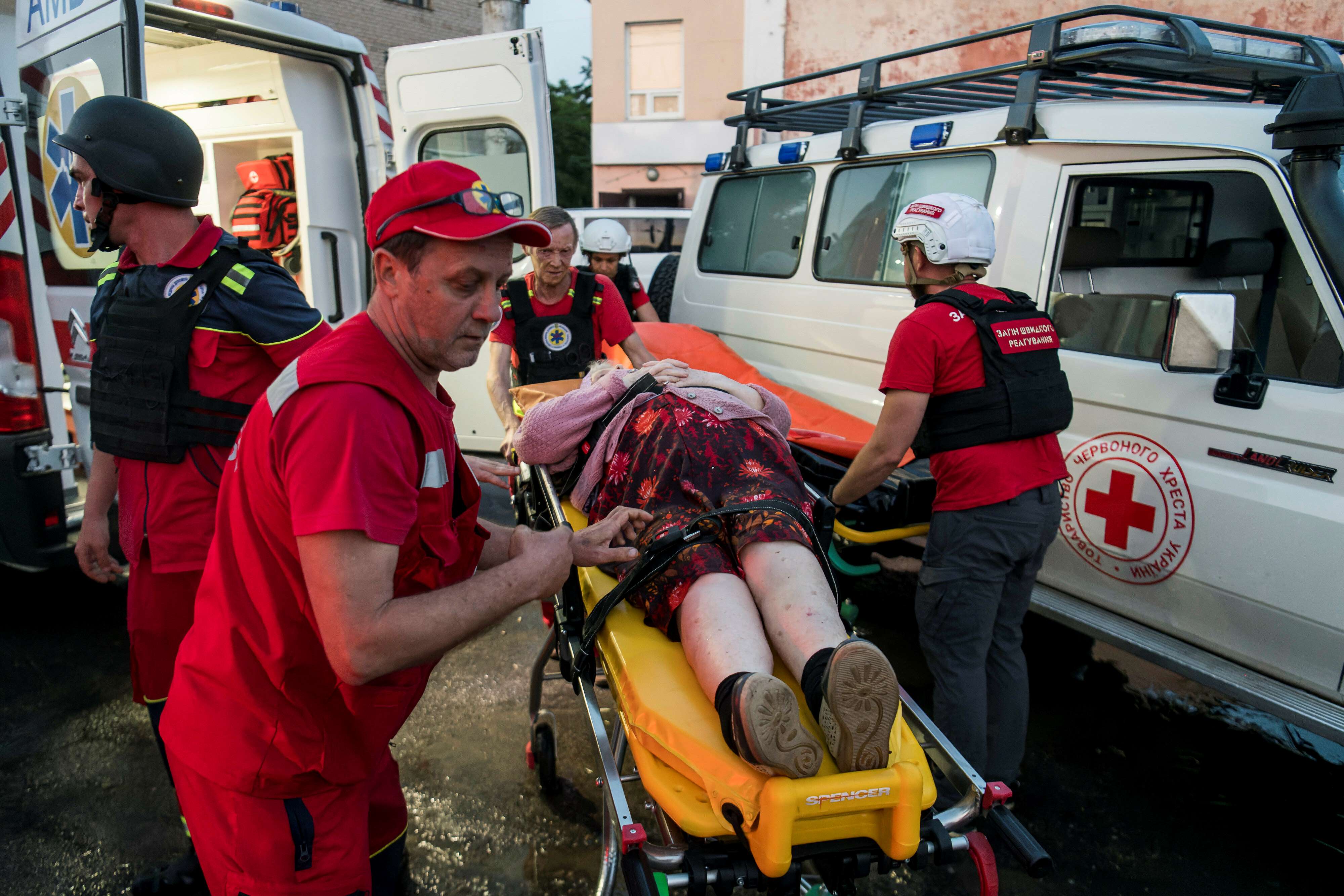 Notfallmediziner beim Einsatz in der Ukraine