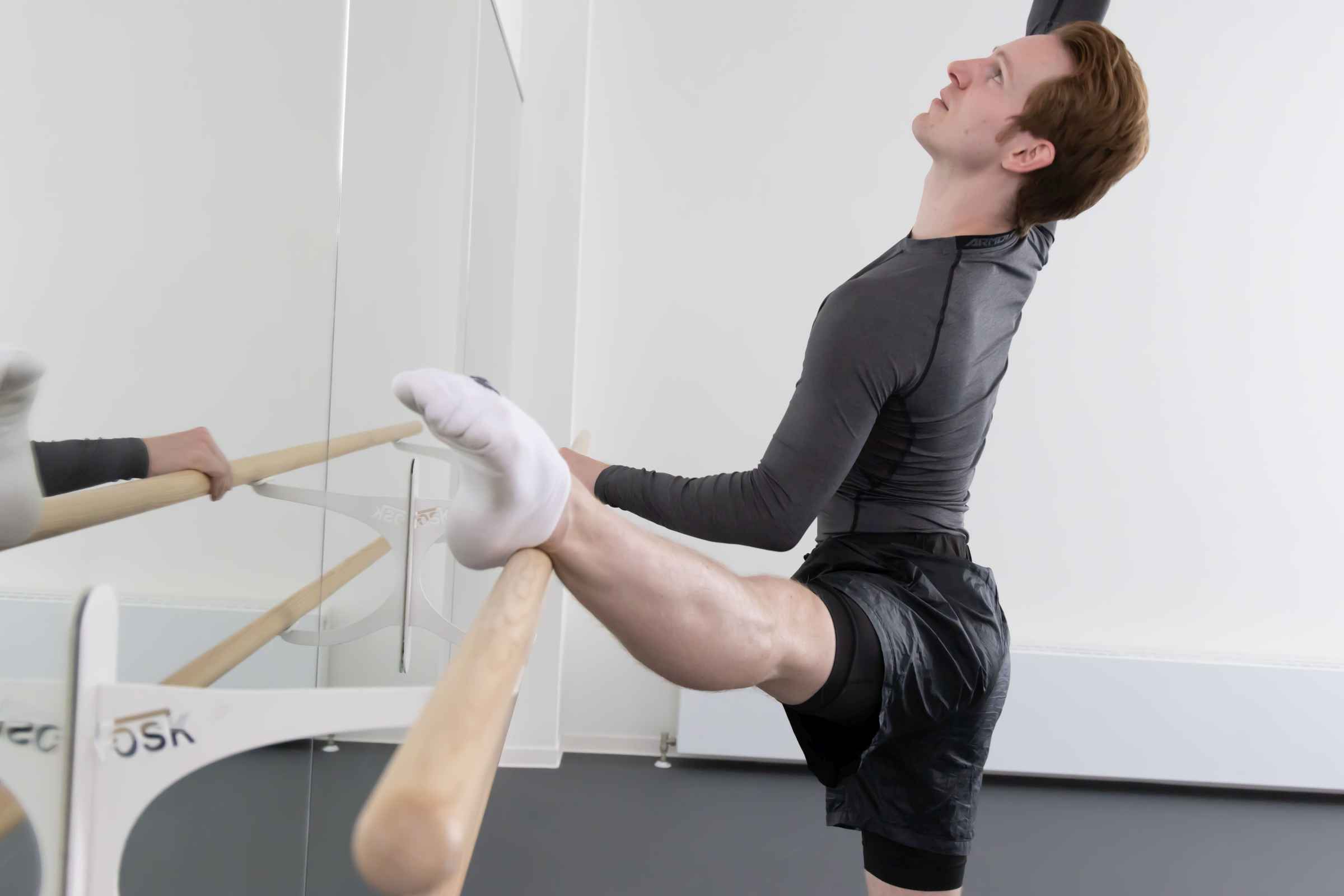 Übung in der Tanztherapie Bilder Alttext