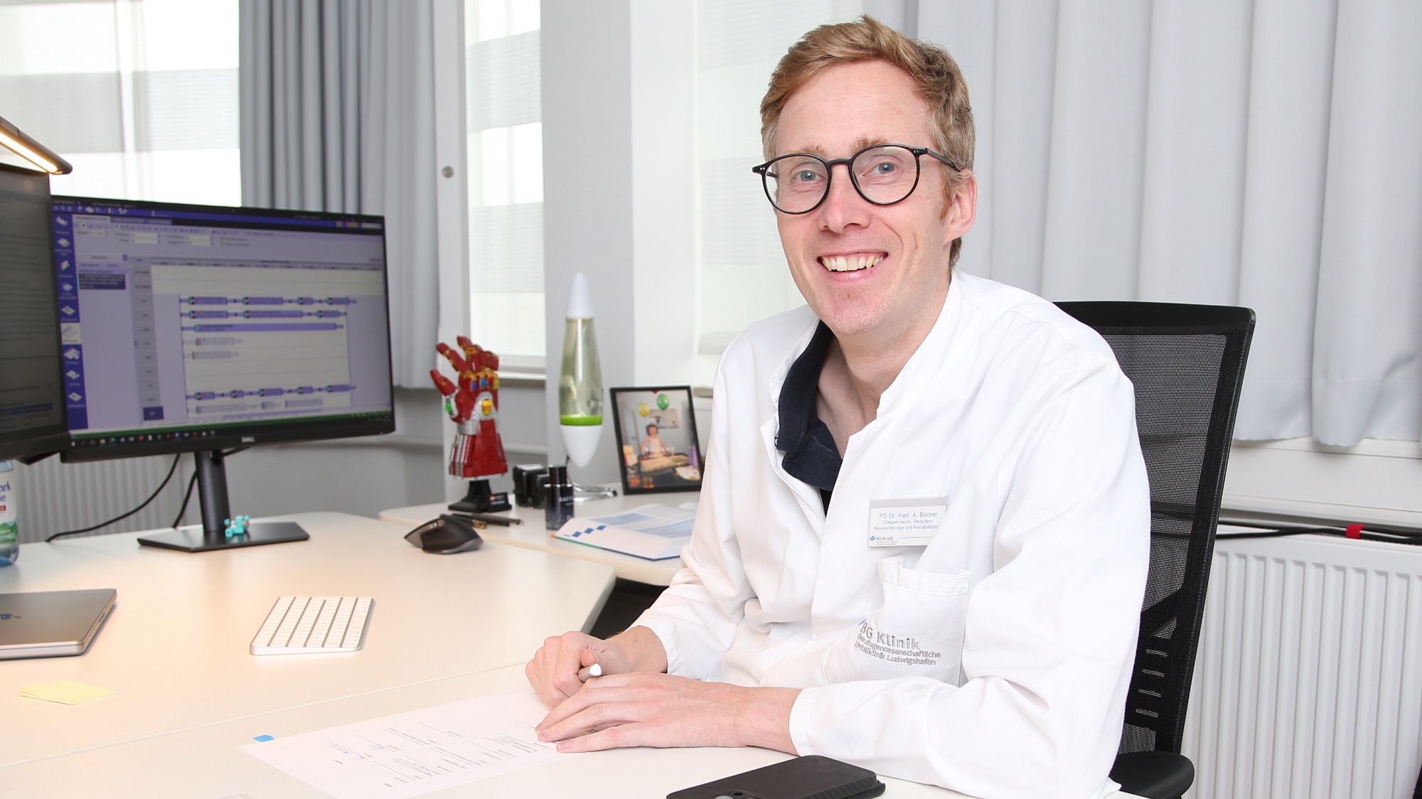 PD Dr. Arne Böcker ist neuer Chefarzt der Handchirurgie der BG Klinik Ludwigshafen