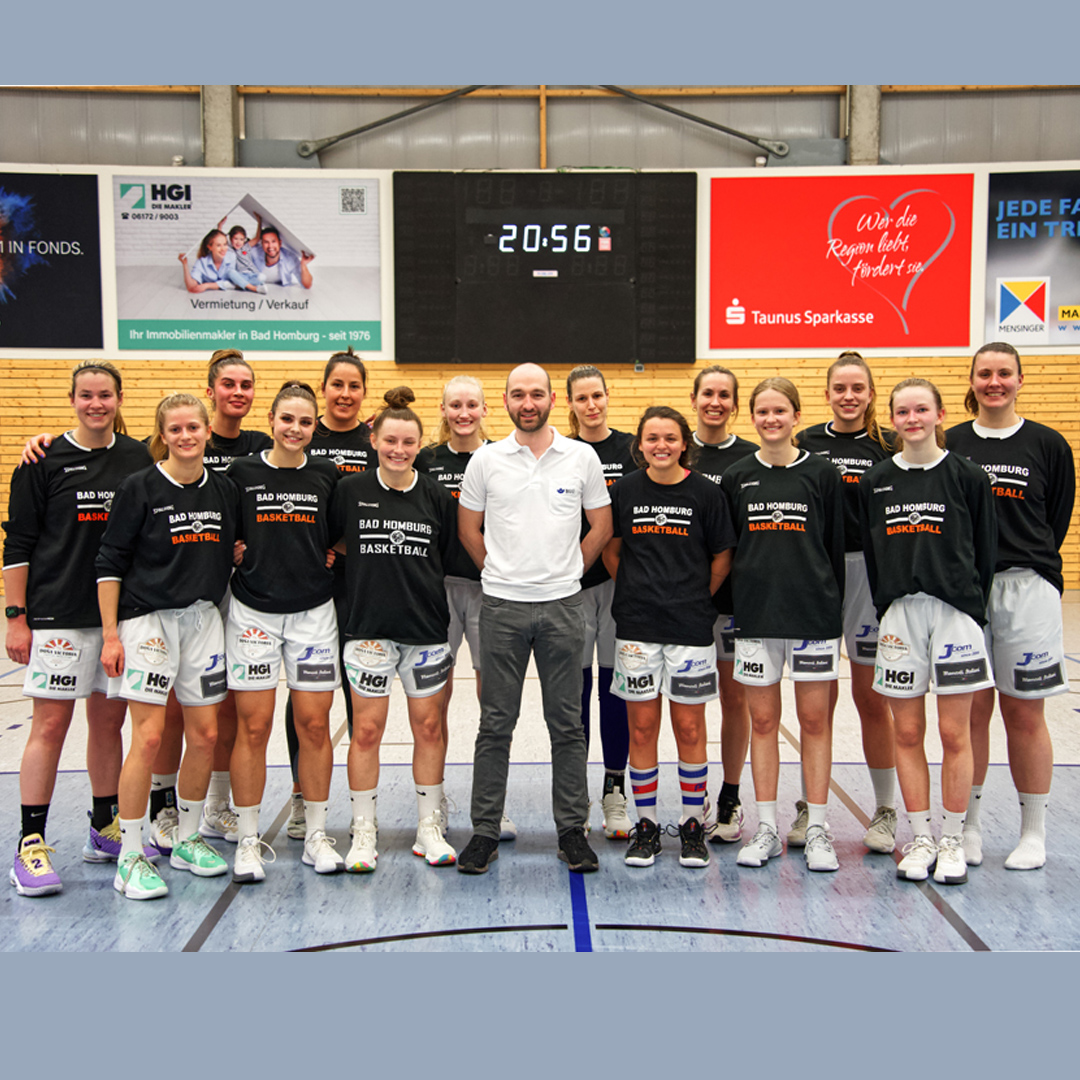 Teamarzt mit Mannschaft Teamarzt mit Mannschaft