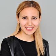 Porträt Sara Ariah 