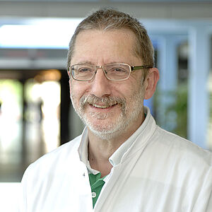 Dr. Gruia