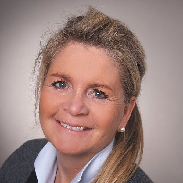 Porträt Cynthia Wolf 