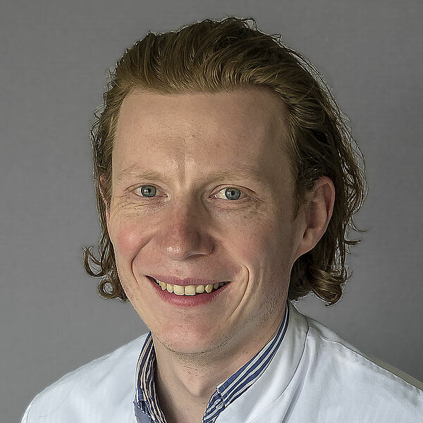 Dr. med. Benjamin Ziegler Dr. med. Benjamin Ziegler
