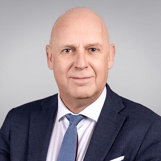 Reinhard Nieper, Vorsitzender der Geschäftsführung Reinhard Nieper, Vorsitzender der Geschäftsführung
