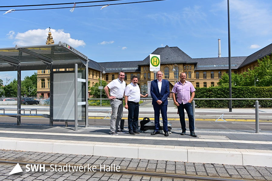 Eröffnung der arrierefreien Haltestelle Bergmannstrost Eröffnung der arrierefreien Haltestelle Bergmannstrost