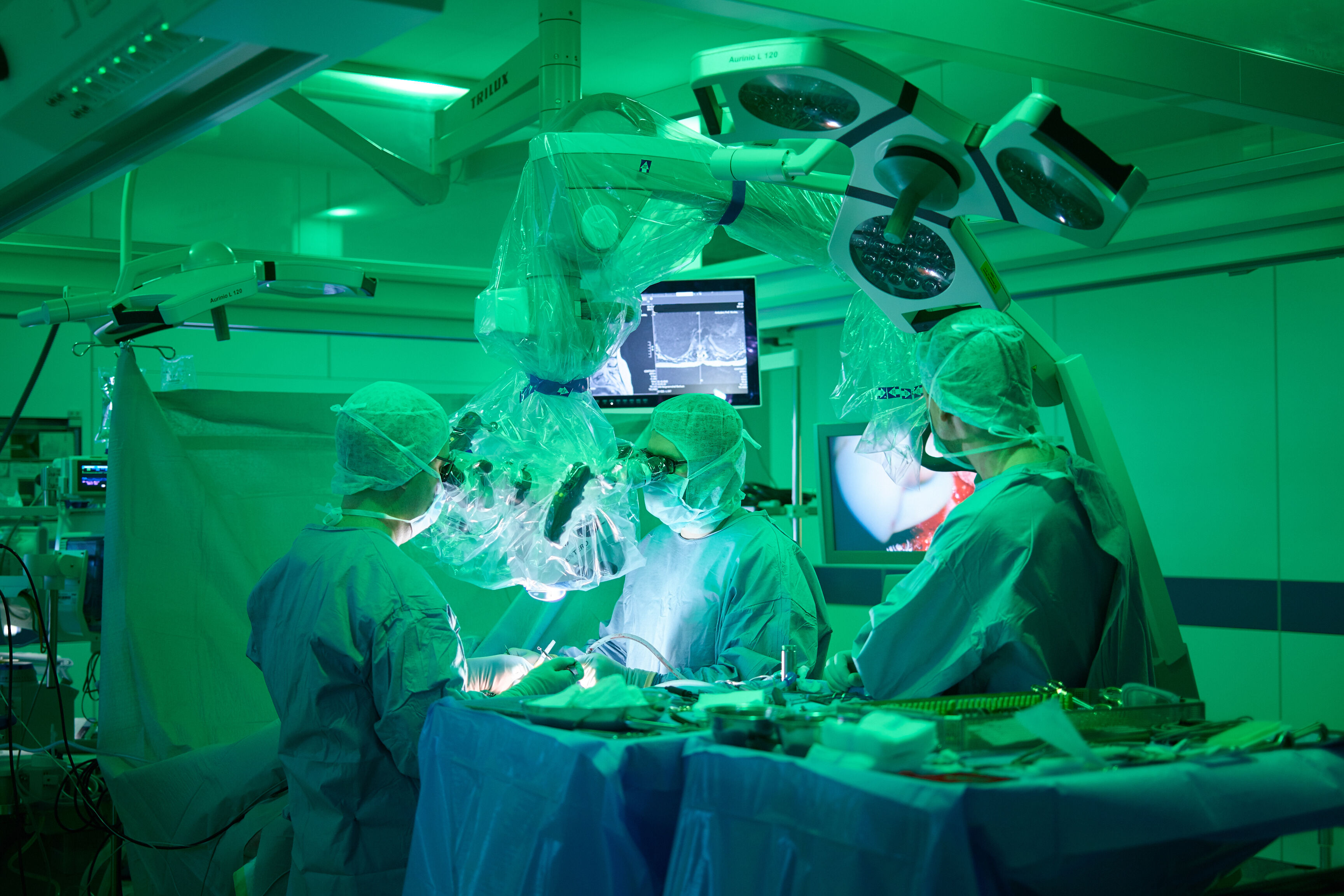 Neurochirurgie: Opterativer Eingriff