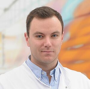 PD Dr. med. Dr. med. univ., M.Sc., Christoph Wallner
