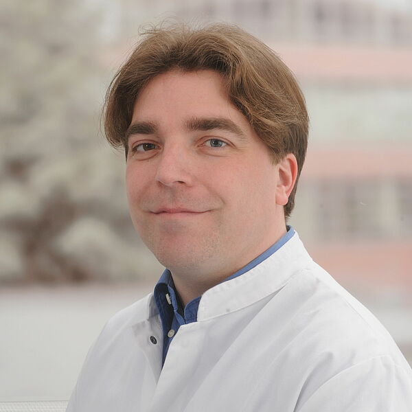 Dr. med. Dipl. Biol. Jürgen Knobloch, Fachbereich Pneumologie, Allergologie und Beatmungsmedizin
