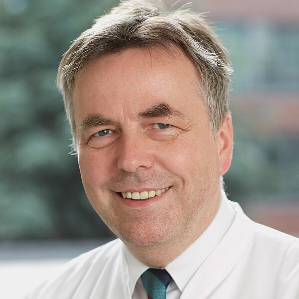 Prof. Dr. Andreas Mügge, Direktor Medizinische Universitätsklinik II - Kardiologie und Angiologie