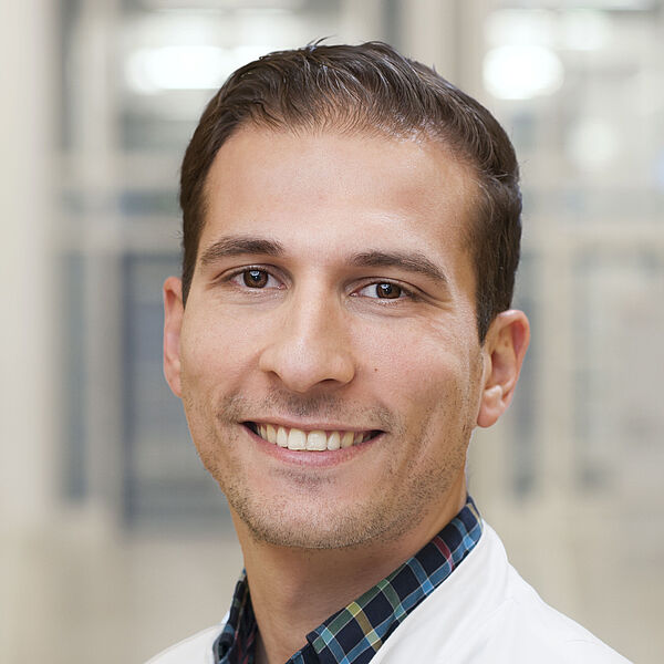 Dr. med. Mehdi Chihi